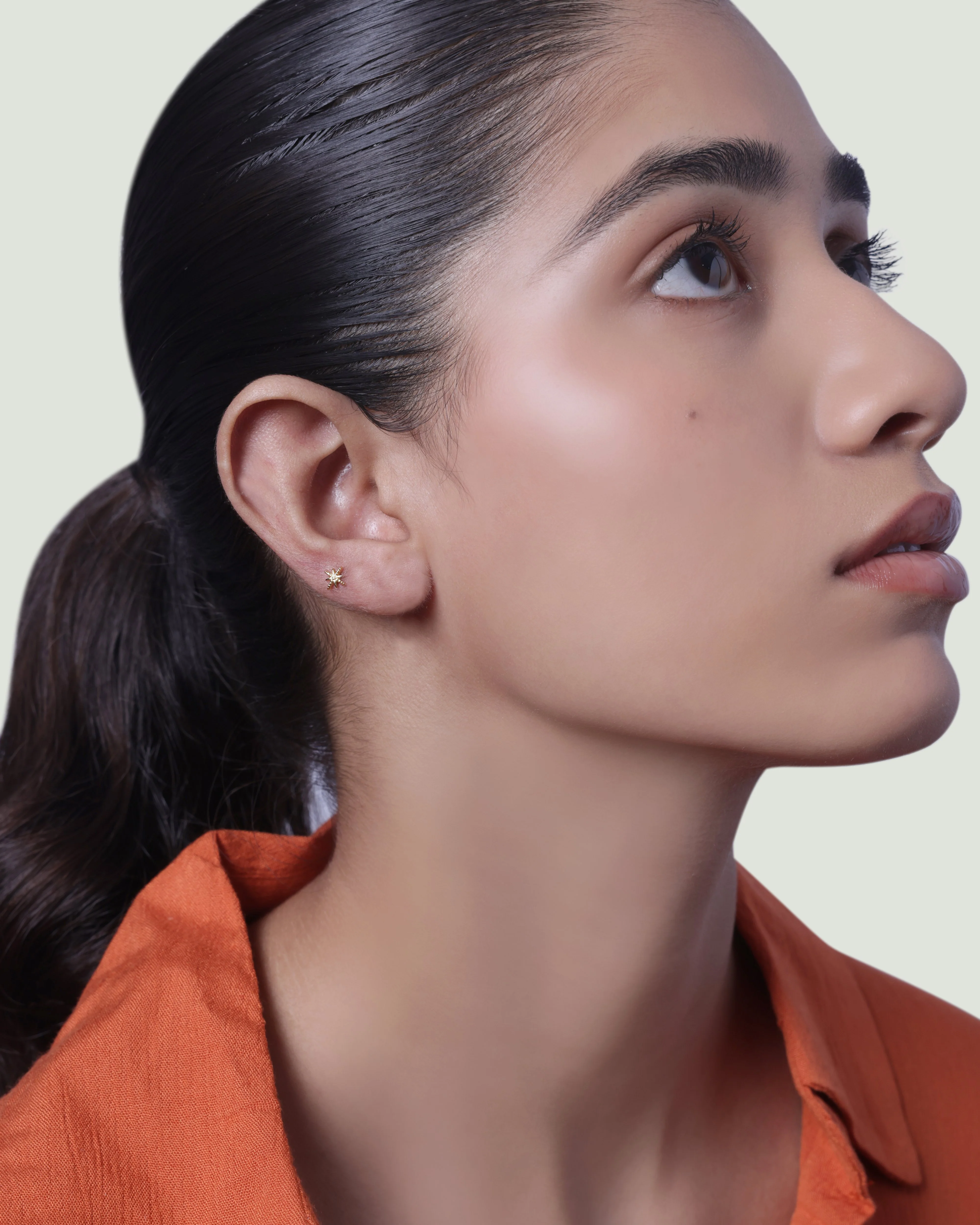 Dainty Star Flat Back Screw Stud Earrings - Image 2