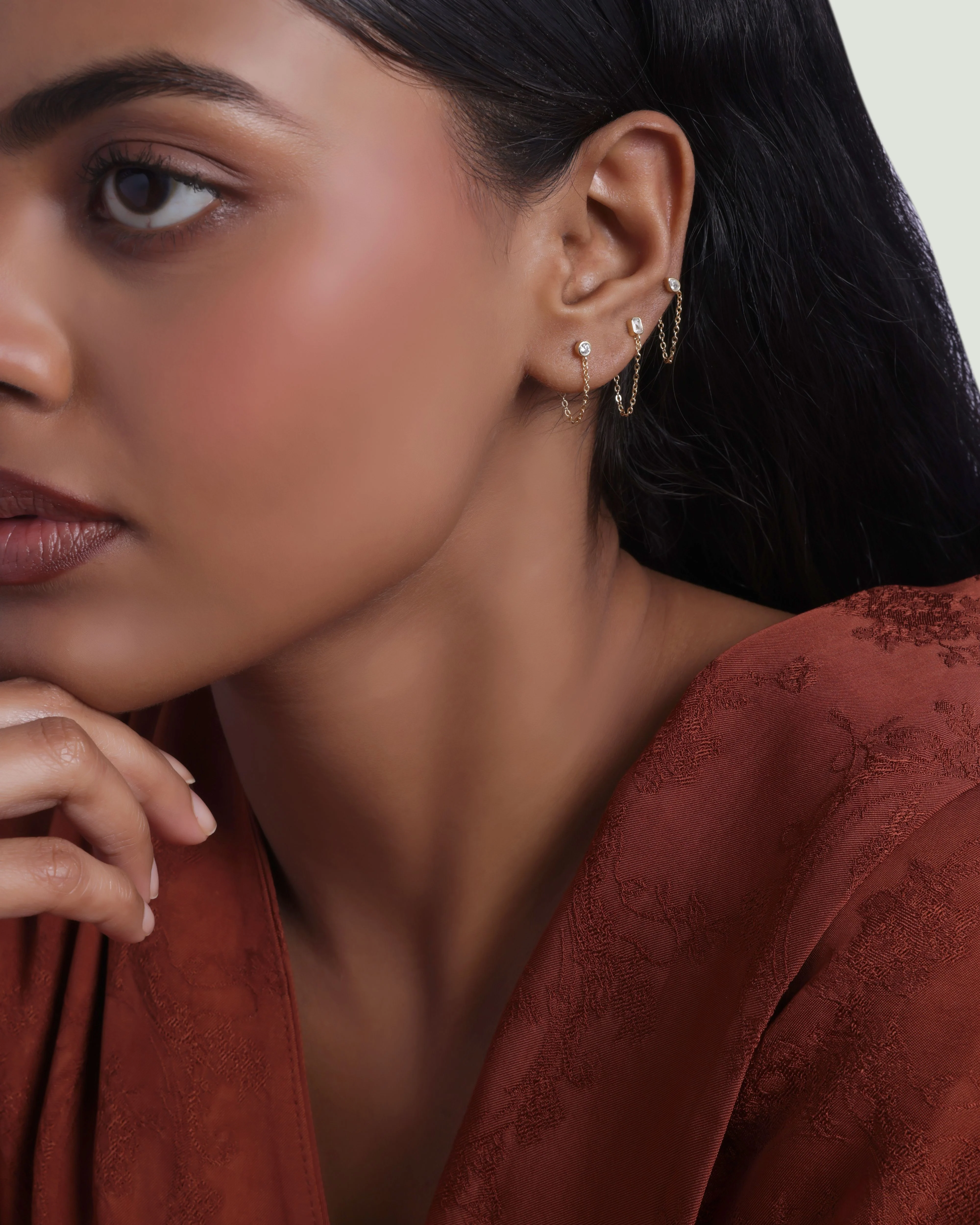 Bezel Chain Drop Earrings - Image 4