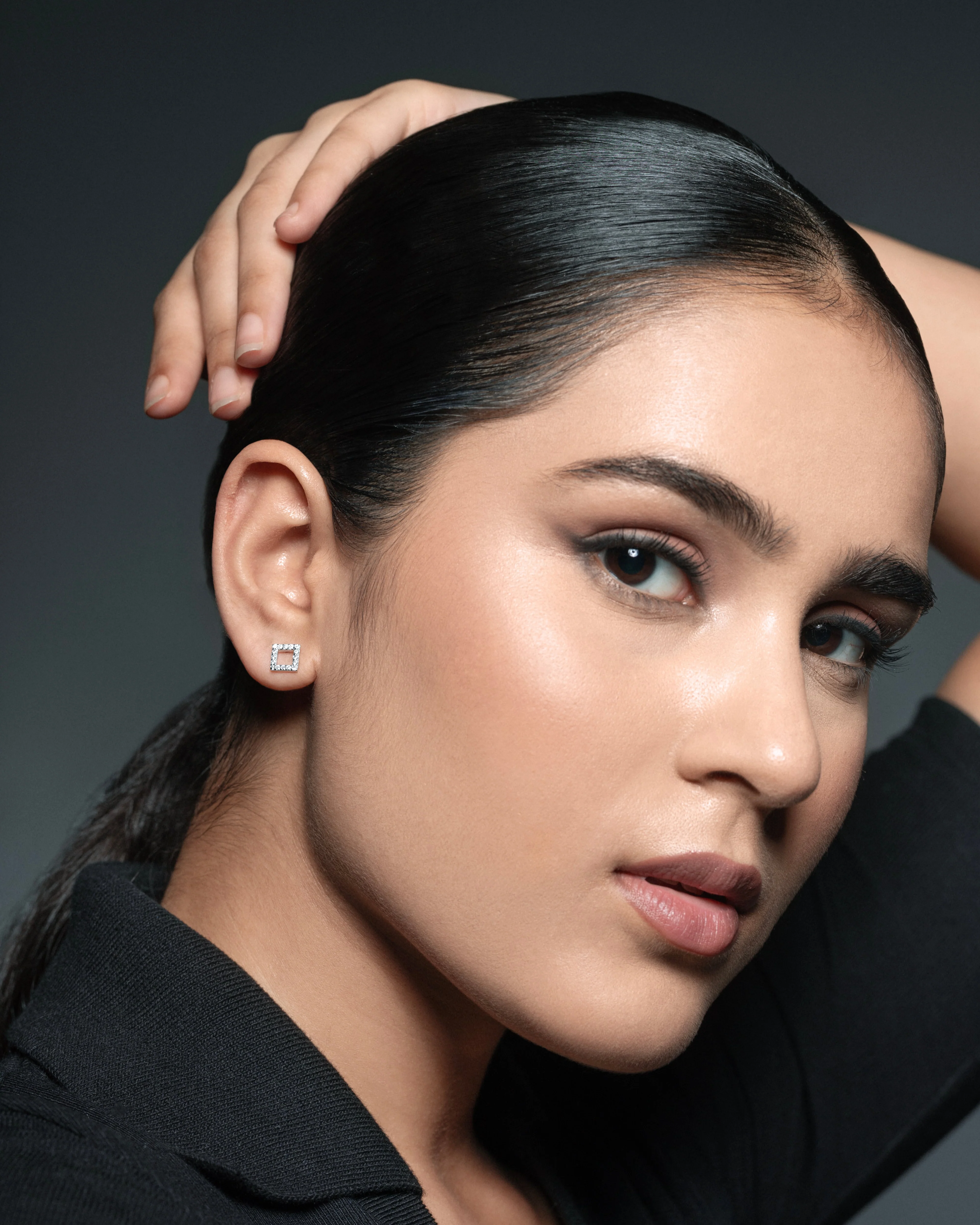 Square Essence Stud Earrings - Image 3